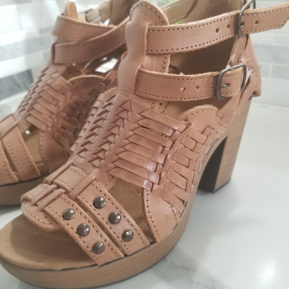 Huaraches with block heels